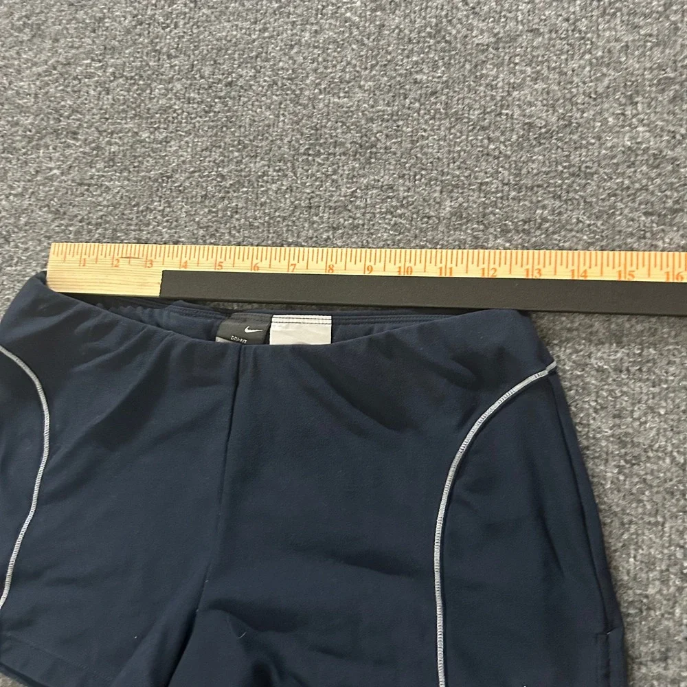 Nike Shorts Womens Size XS Navy Blue Compression Athletic Running Stretch
